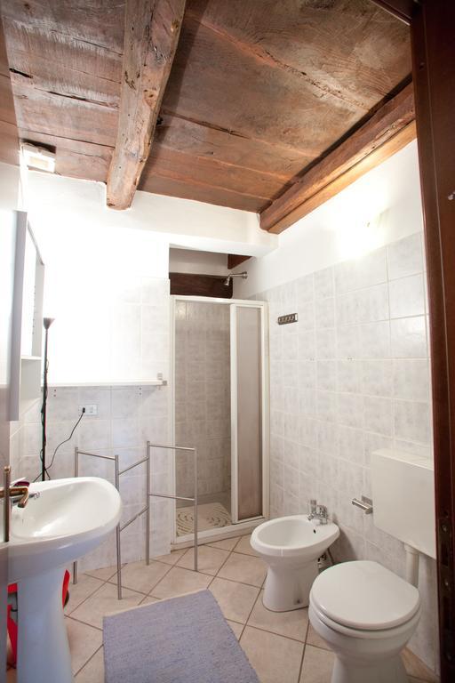 -Ortaflats- Appartamenti Imbarcadero & Palazzotto Orta San Giulio Rom bilde