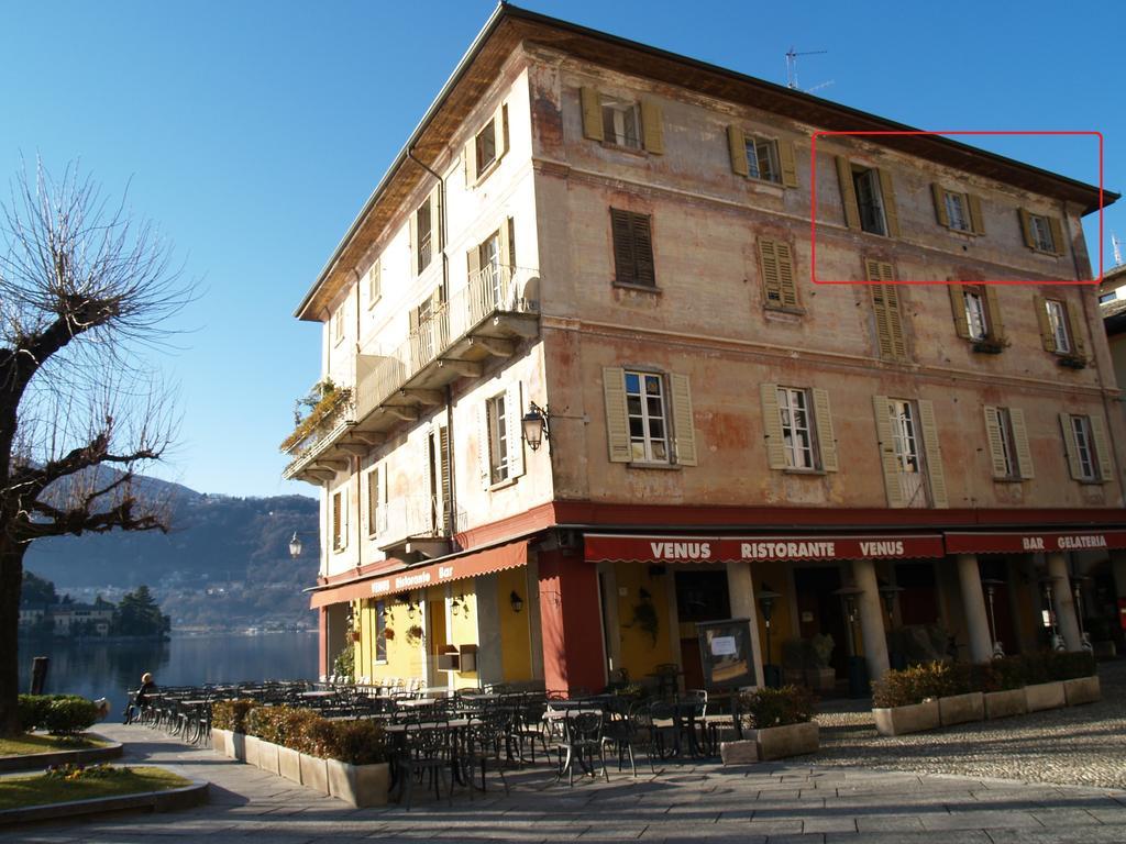 -Ortaflats- Appartamenti Imbarcadero & Palazzotto Orta San Giulio Rom bilde